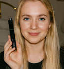 Mascara enriched with nourishing serum to lengthen your lashes