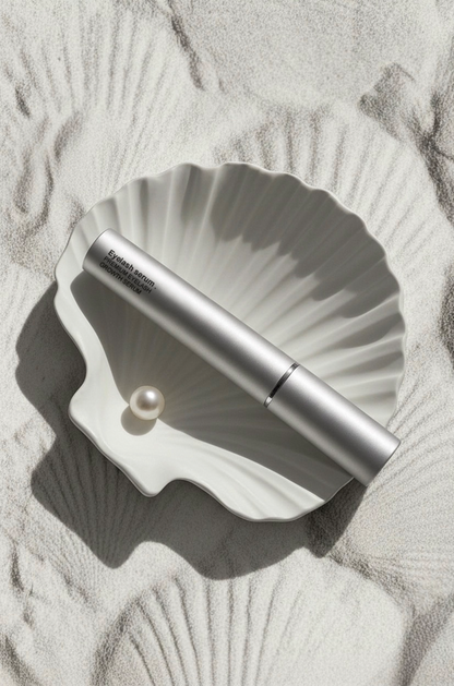 Premium quality eyelash growth serum packed with natural ingredients and botanical extracts. 